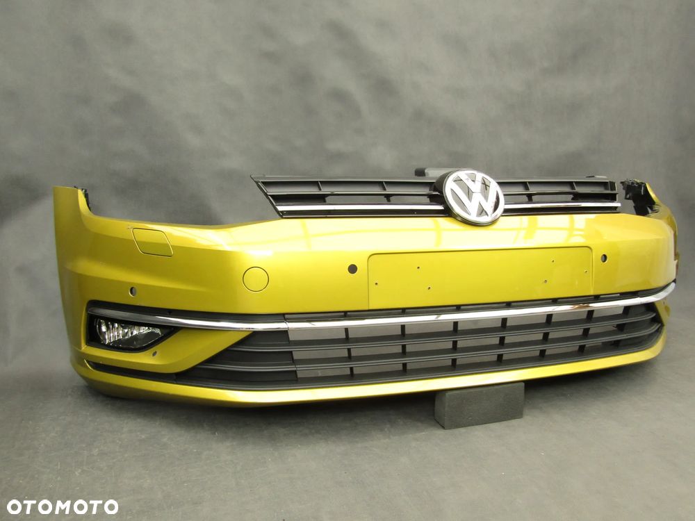 Zderzak przedni VW Golf 7 17 - 20 Sprysk. / Pdc-4  LR1X - 2
