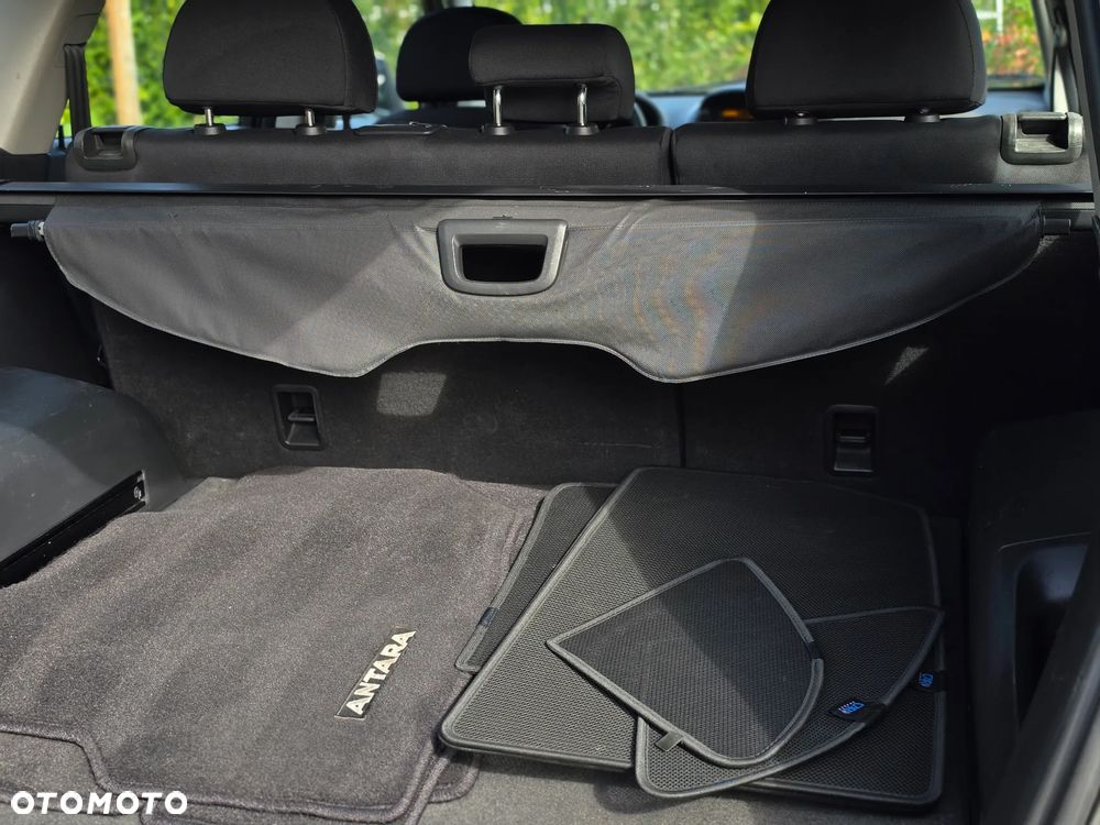 Opel Antara - 21