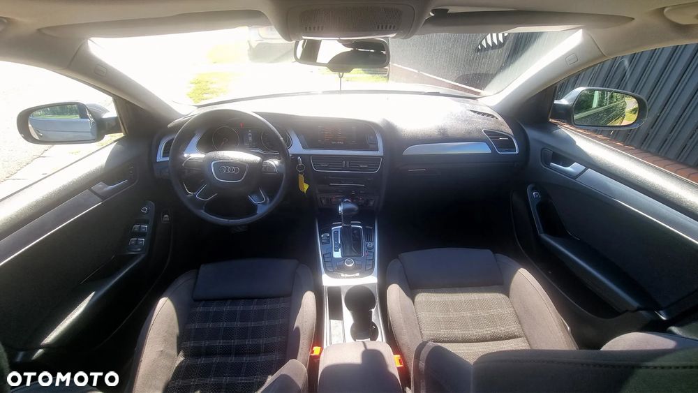 Audi A4 Avant - 10