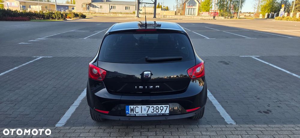 Seat Ibiza 1.4 16V Reference - 9
