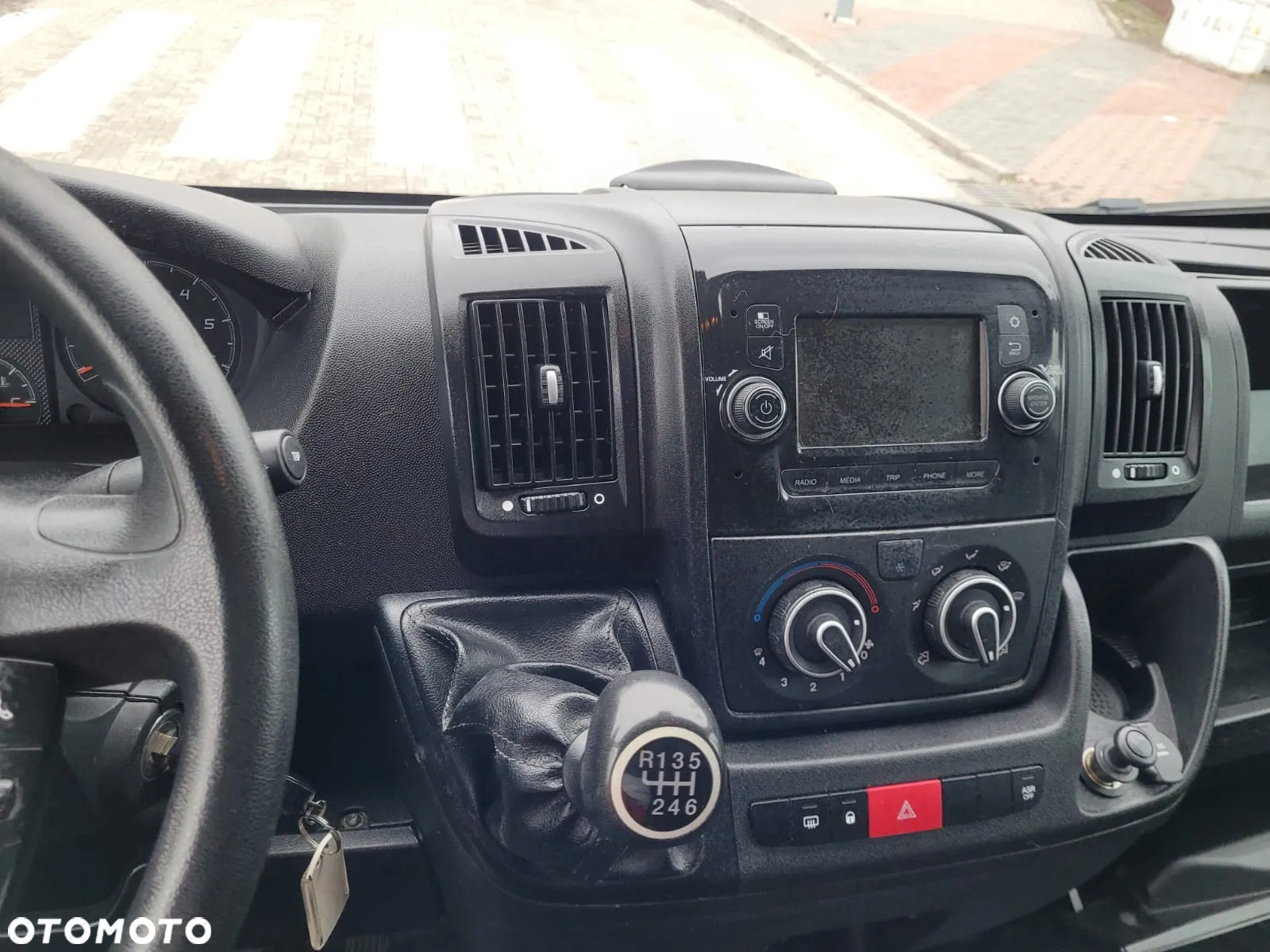 Citroën JUMPER 2021 ROK L2H2  KLMA KAMERA - 8