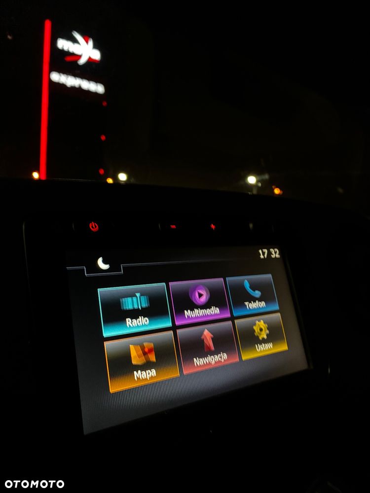 Renault Master 2.3 DCI - 16