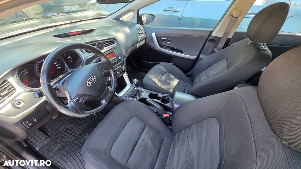 Kia Ceed 1.4 GSL BEST - 12