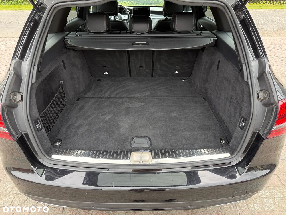 Mercedes-Benz Klasa C 220 d 9G-TRONIC AMG Line - 33