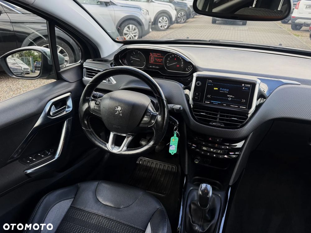 Peugeot 2008 1.6 BlueHDi Crossway - 12