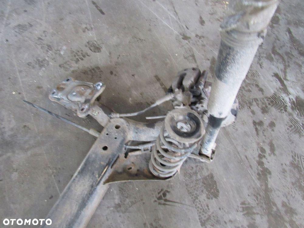 Seat Leon III 5F 2014 TYŁ ZAWIESZENIE OŚ - 5