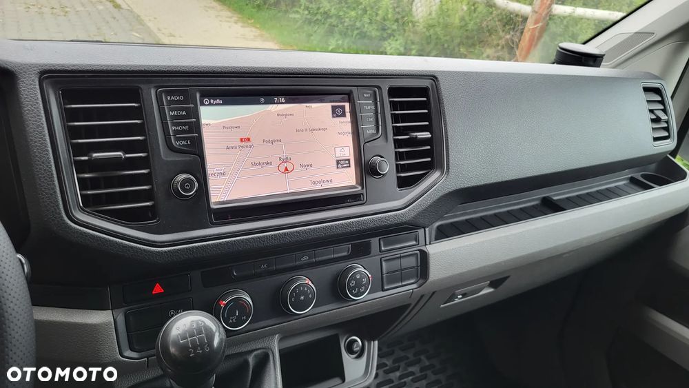 Volkswagen CRAFTER - 8