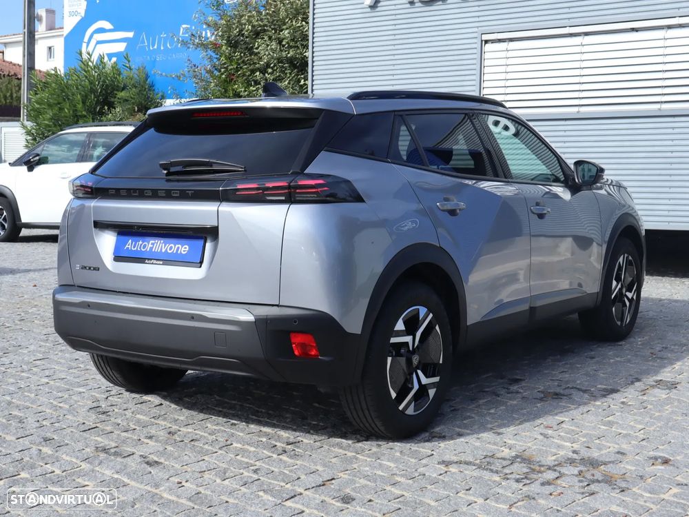 Peugeot e-2008 50 kWh Allure - 17