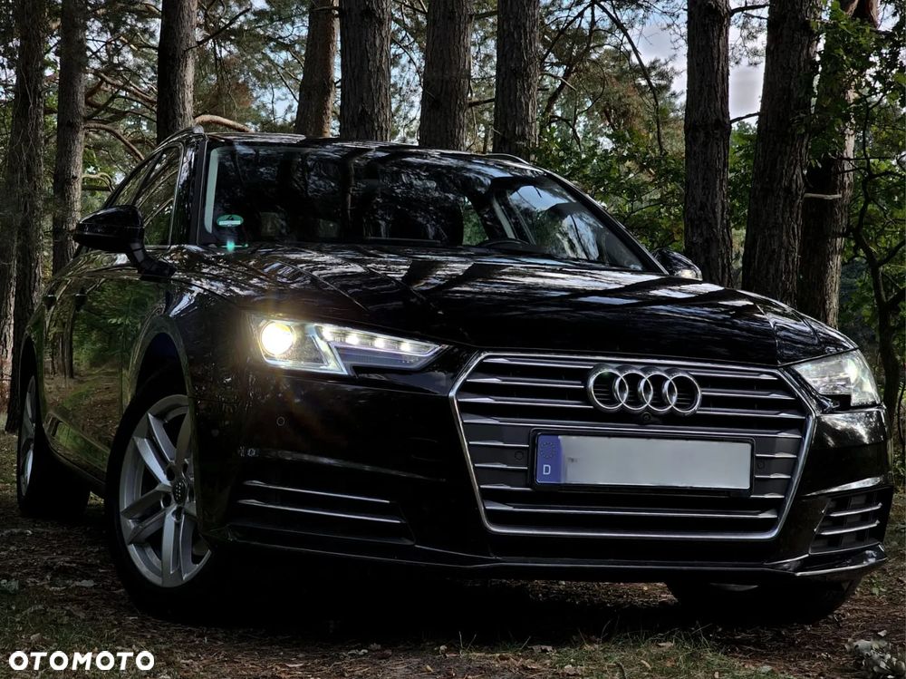 Audi A4 - 1