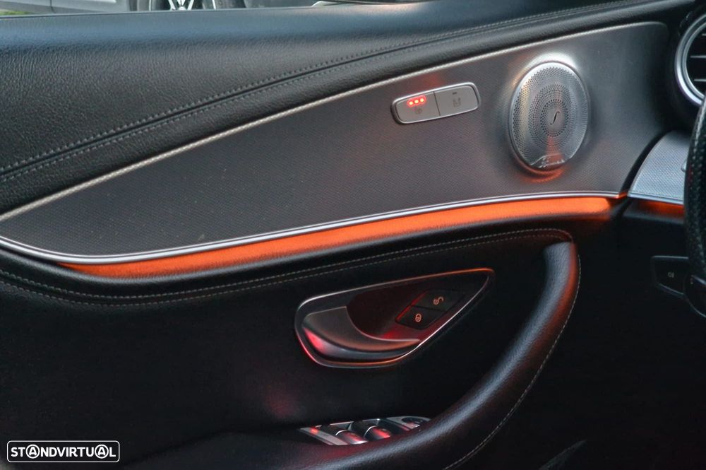 Mercedes-Benz E 300 de 9G-TRONIC AMG Line - 29