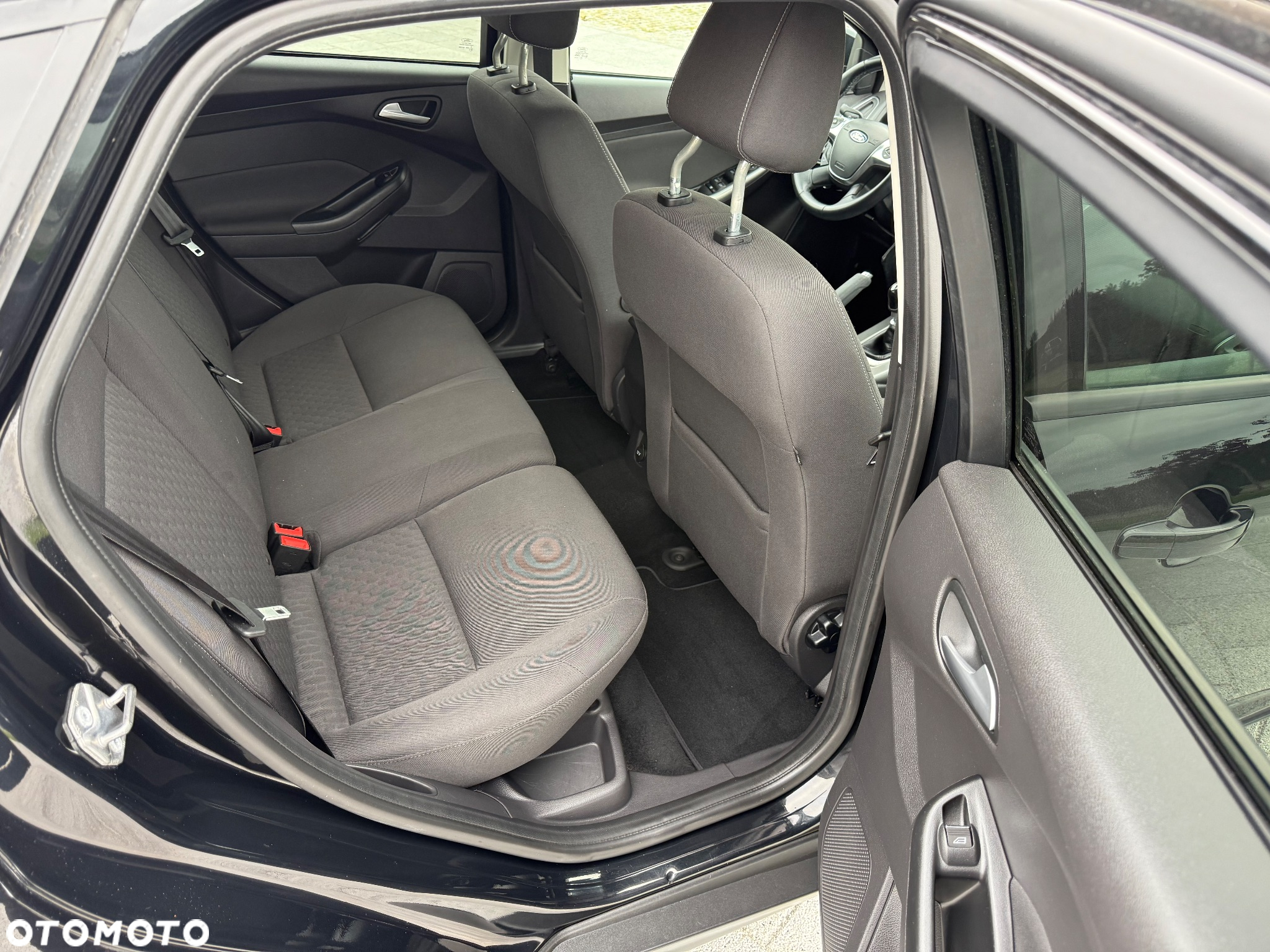 Ford Focus 1.0 EcoBoost Titanium Business - 12