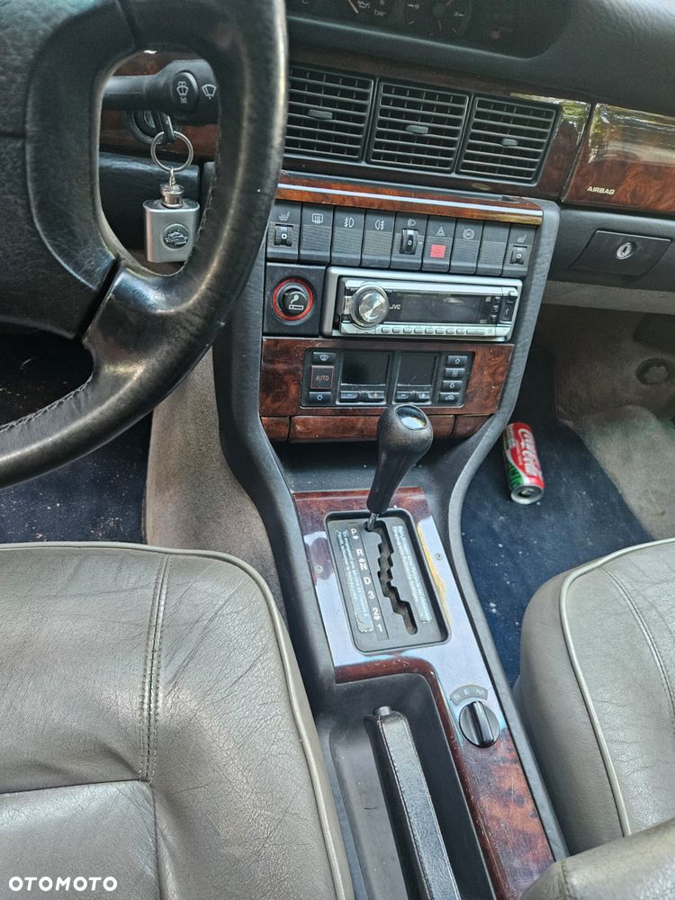Audi V8 - 15