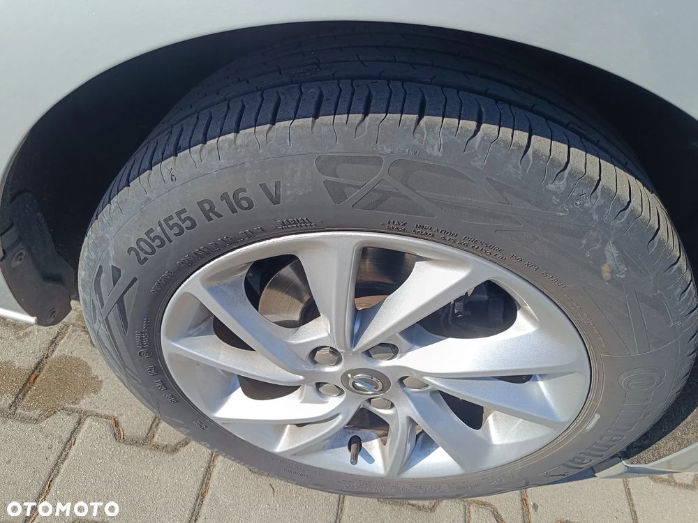 Opel Astra 1.2 T Business Elegance S&S - 41