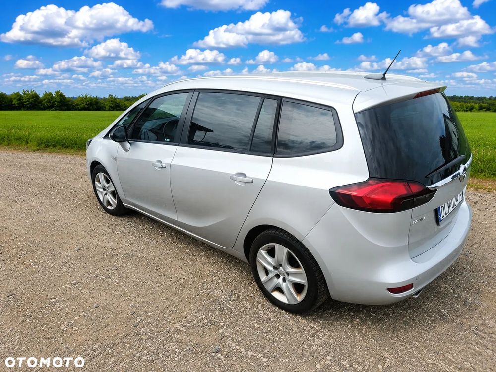 Opel Zafira - 5