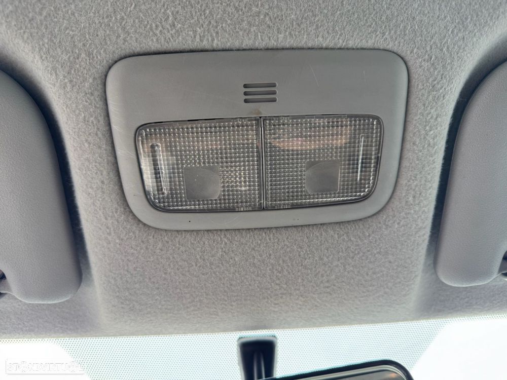 Toyota Yaris - 14