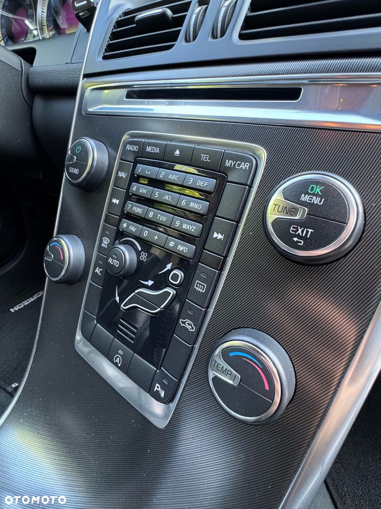 Volvo XC 60 D3 R-Design Kinetic - 13