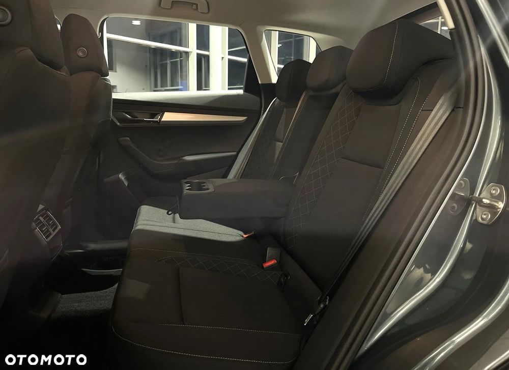 Skoda Karoq 1.6 TDI 4x2 Style DSG - 23