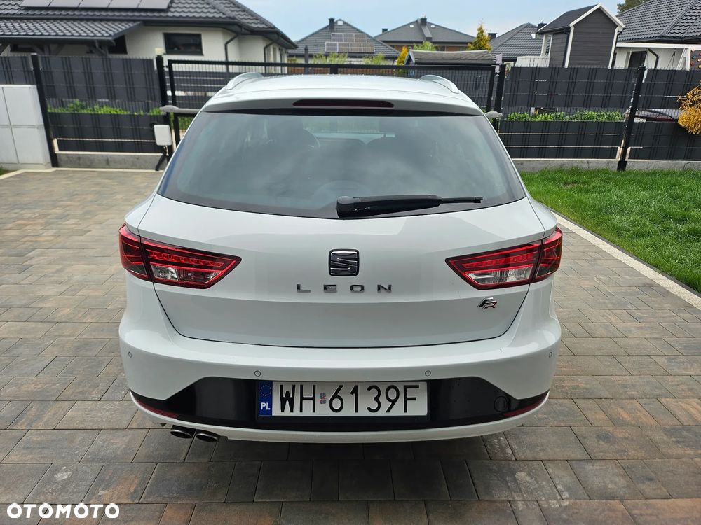 Seat Leon 1.8 TSI Start&Stop DSG FR - 4