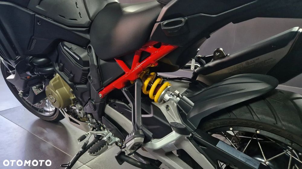 Ducati Multistrada - 11