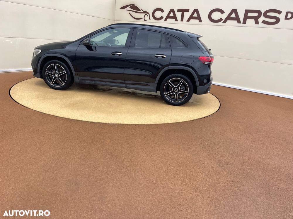 Mercedes-Benz GLA 250 e - 8