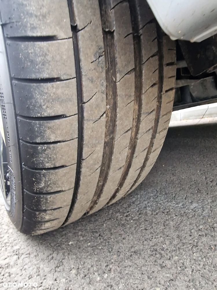 BMW Seria 1 118d Sport Line - 38