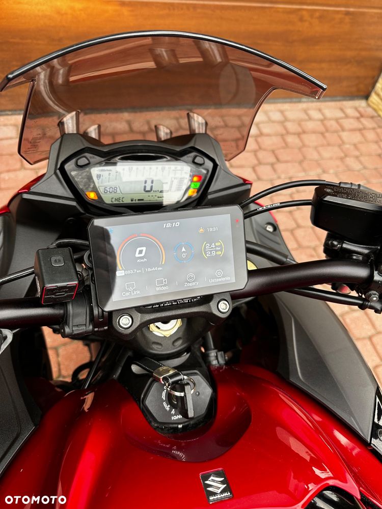 Suzuki GSX - 9