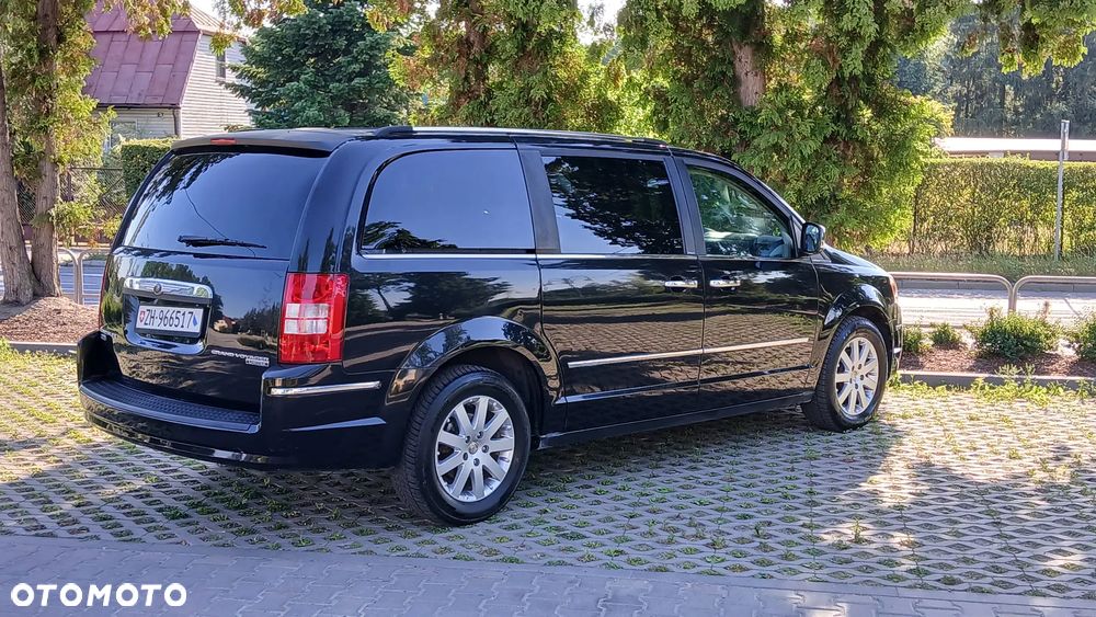 Chrysler Grand Voyager 2.8 CRD Automatik Limited - 17