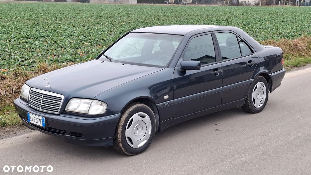 Mercedes-Benz Klasa C 180 Classic - 1