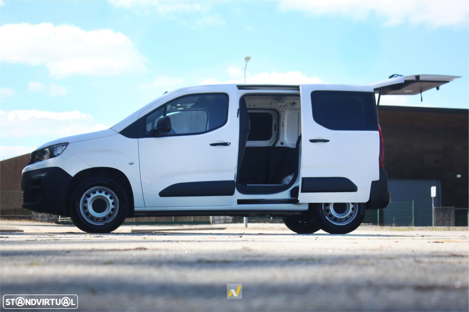 Peugeot Partner 1.5 Buehdi - Automática - 2