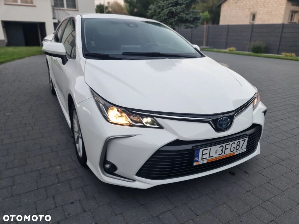 Toyota Corolla 1.8 Hybrid Comfort - 12