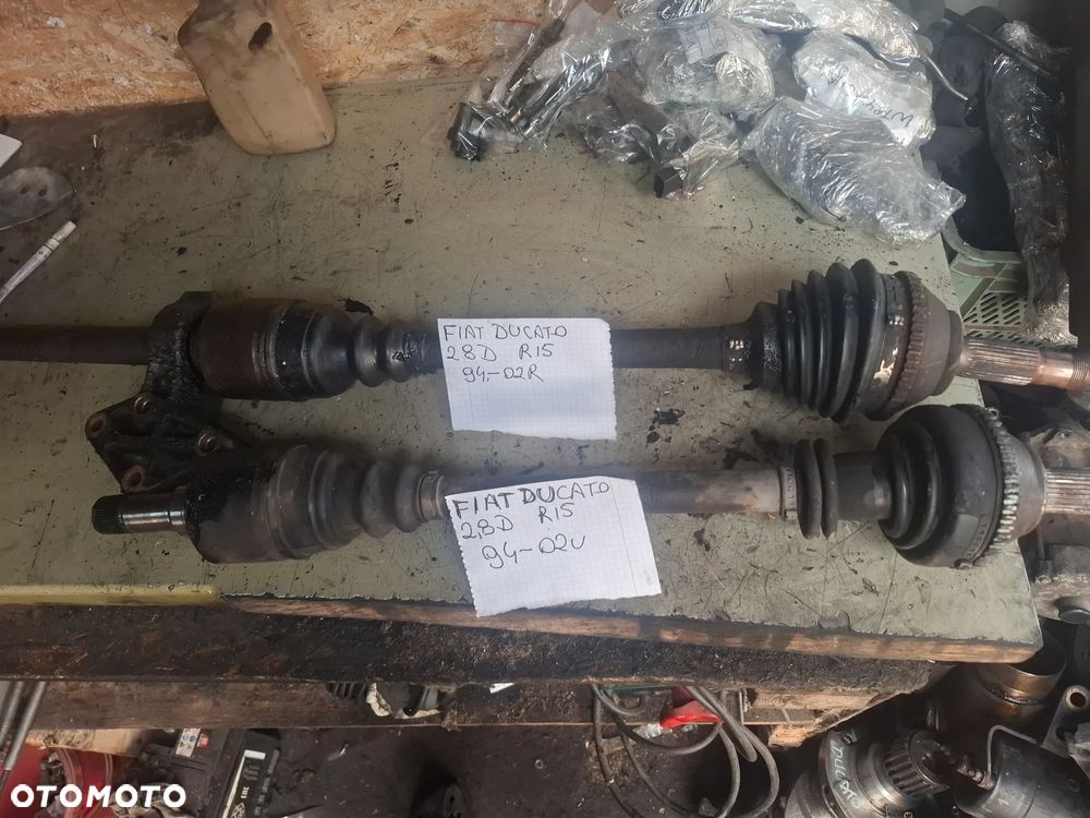 FIAT DUCATO 2,8 D półoś prawa lewa
