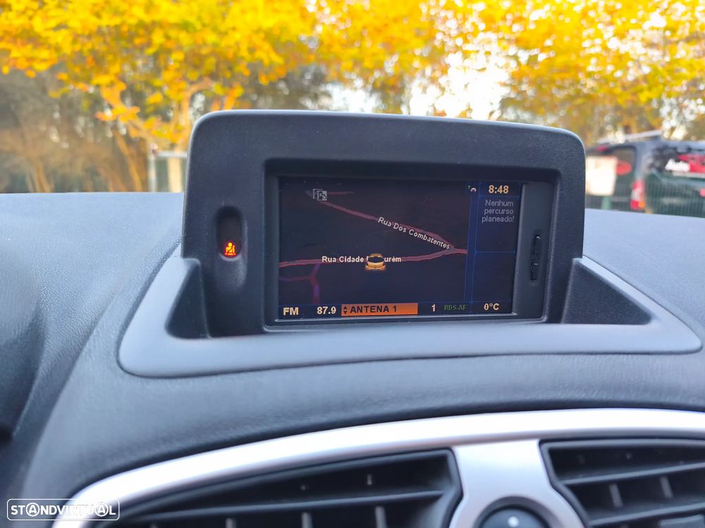 Renault Clio 1.2 16V Dynamique S - 14