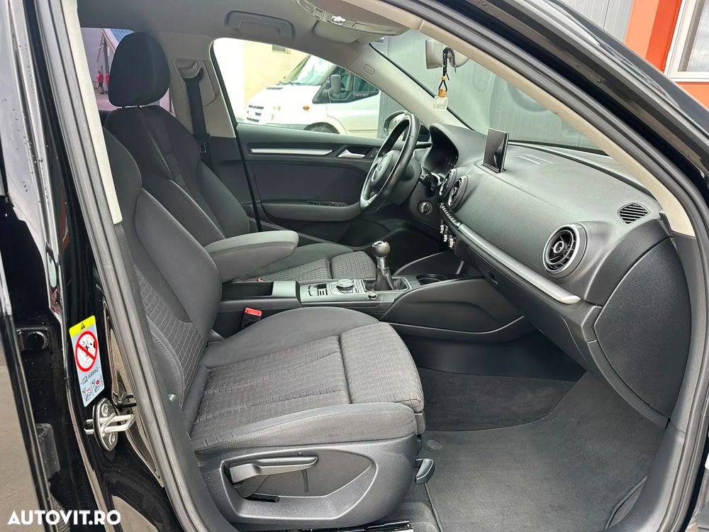 Audi A3 Sportback 1.6 TDI - 7