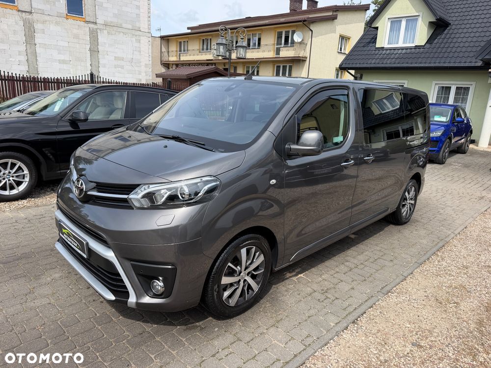 Toyota Proace Verso 2.0 D4-D Medium VIP - 23