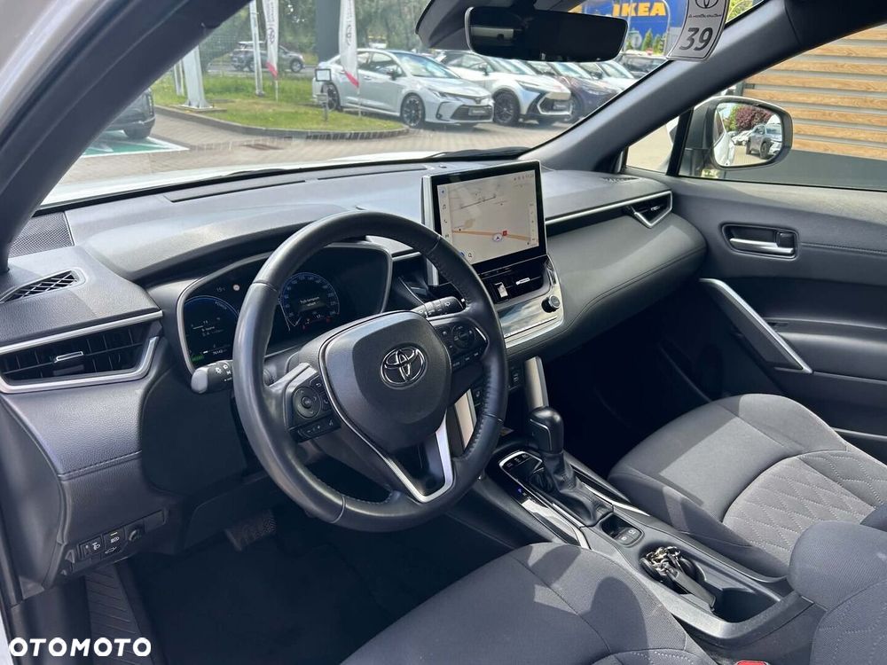 Toyota Corolla Cross - 14