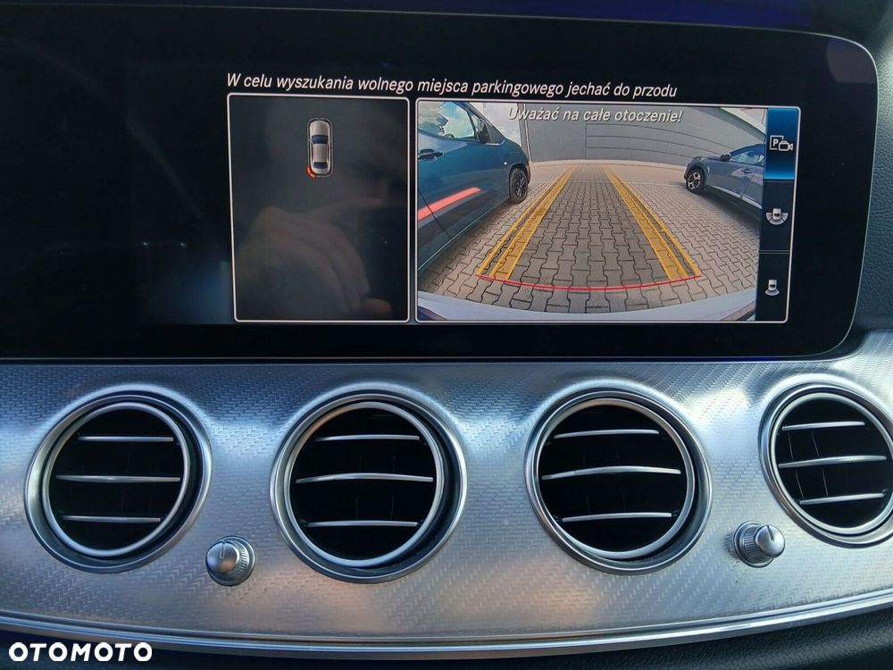Mercedes-Benz Klasa E 220 d Avantgarde - 22