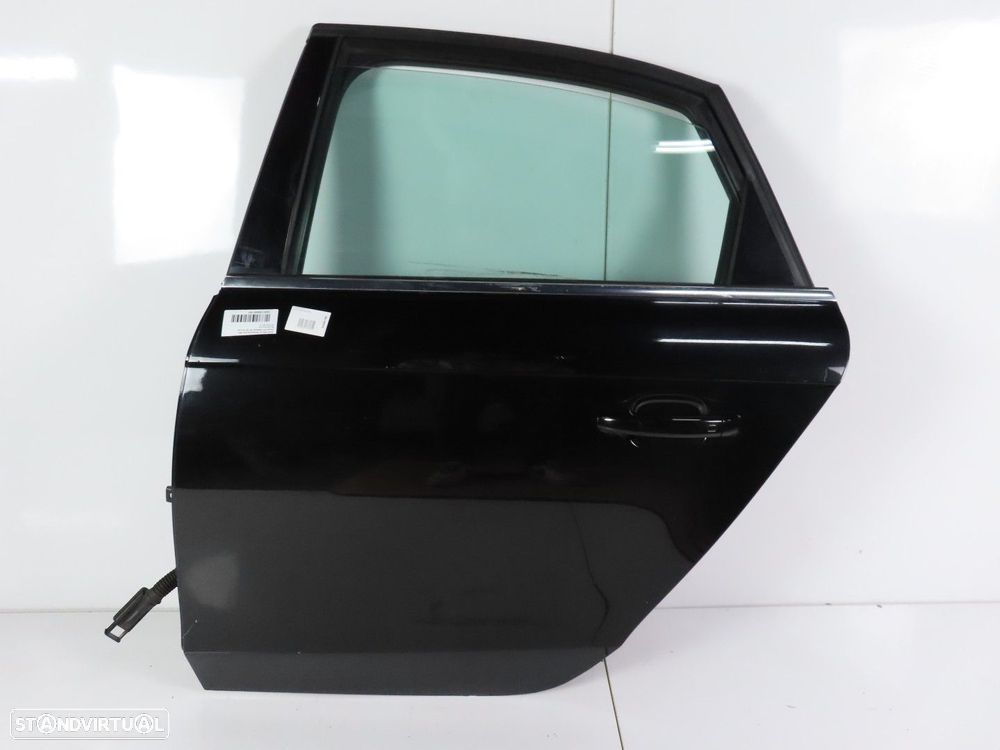 Porta Esquerdo/Trás Seminovo/ Original AUDI A4 (8K2, B8) 8K5833051D - 1