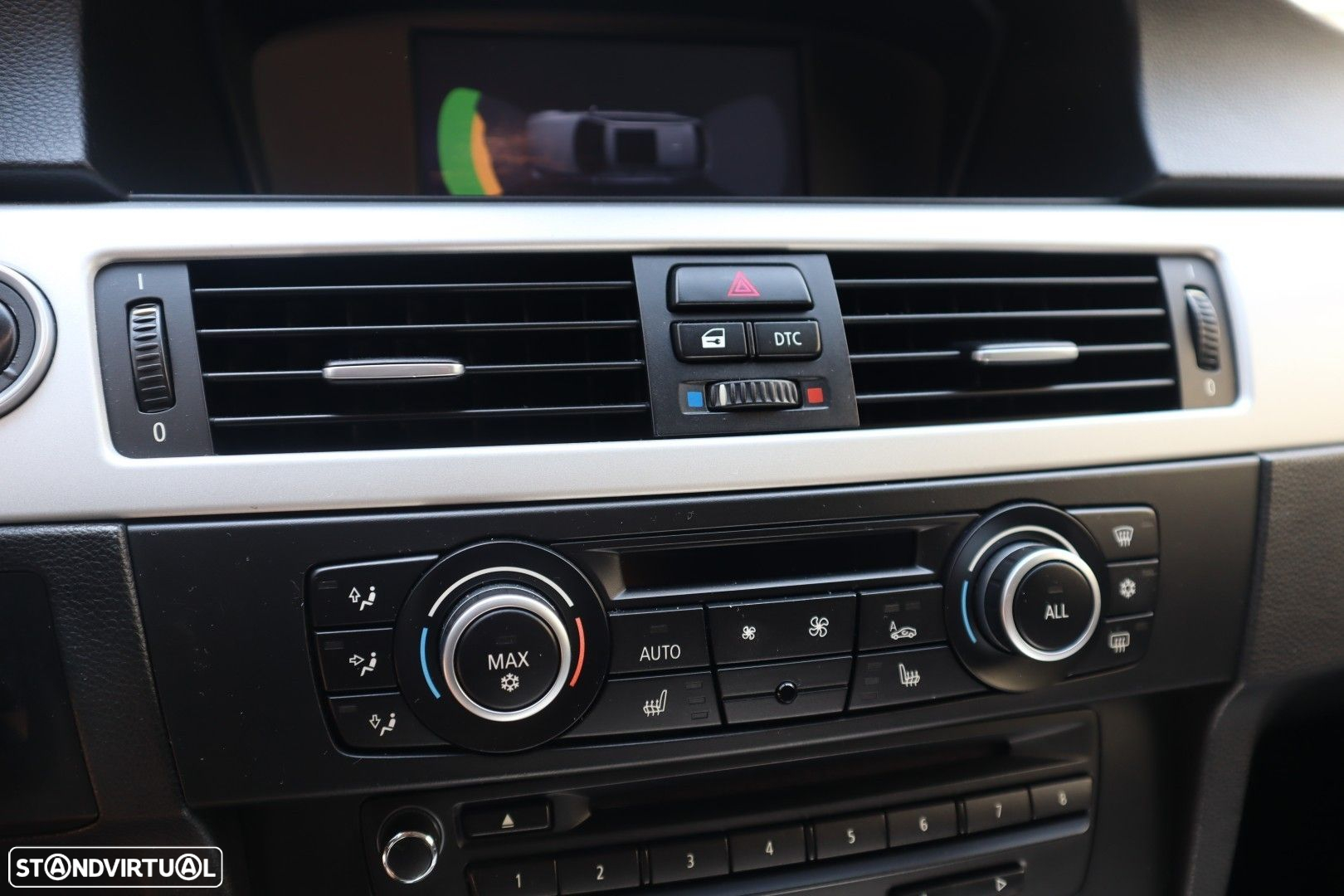 BMW 318 d Touring Sport - 35