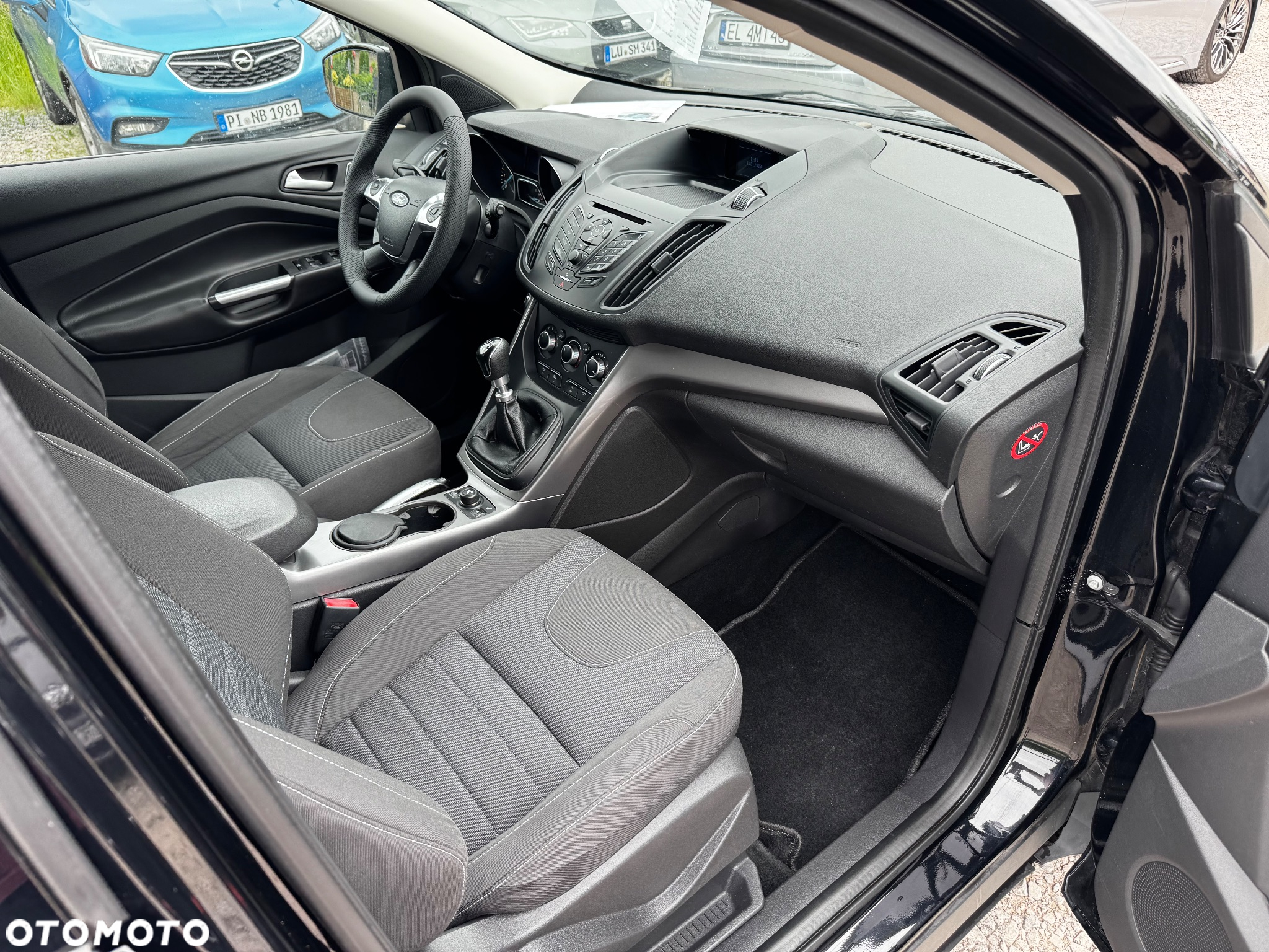 Ford Kuga 1.6 EcoBoost 2x4 Trend - 24