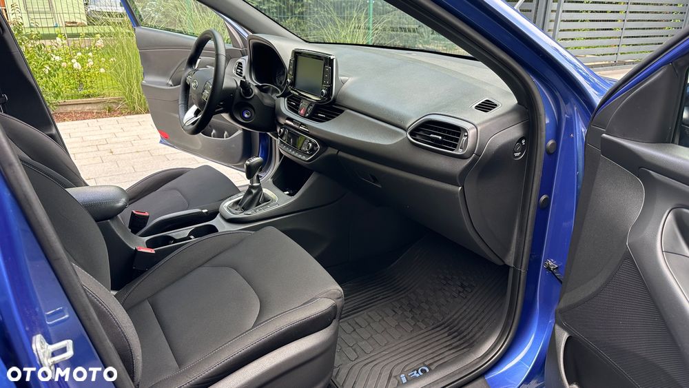 Hyundai i30 1.6 CRDi BlueDrive Premium DCT - 8