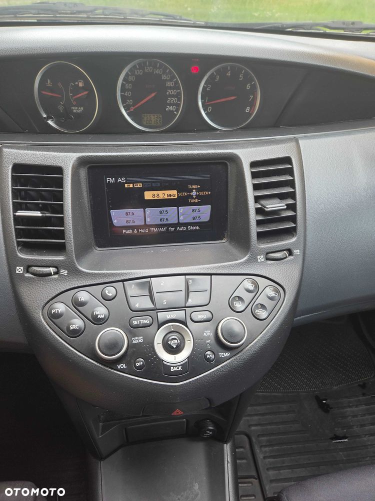 Nissan Primera - 4
