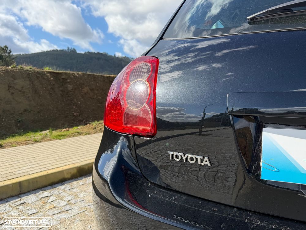 Toyota Auris 1.4 D-4D Luna - 17