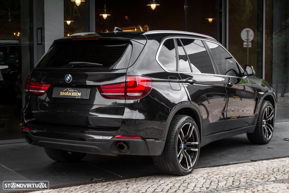 BMW X5 25 d sDrive Comfort 7L - 4