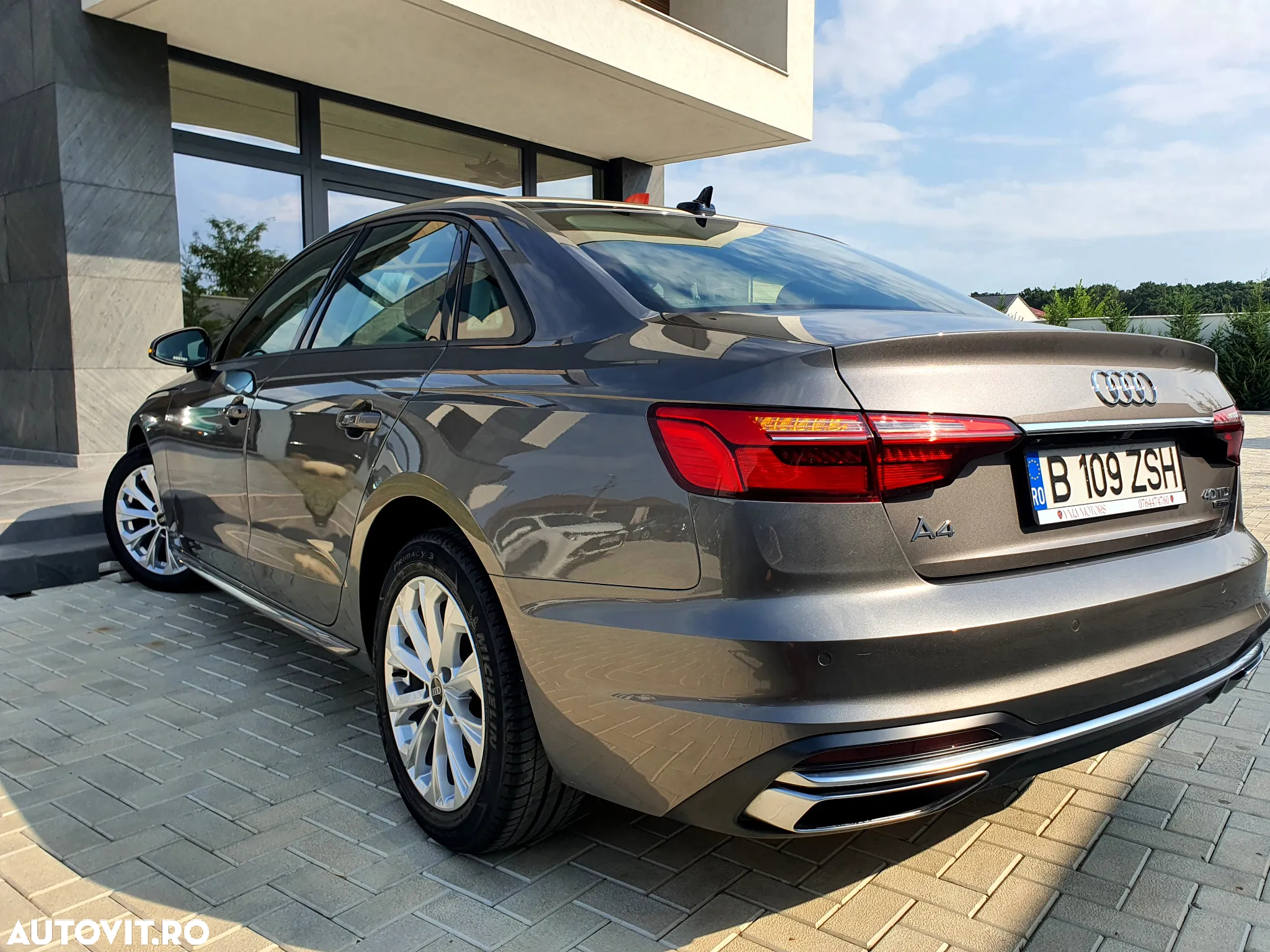 Audi A4 40 TDI quattro S tronic MHEV Advanced - 9