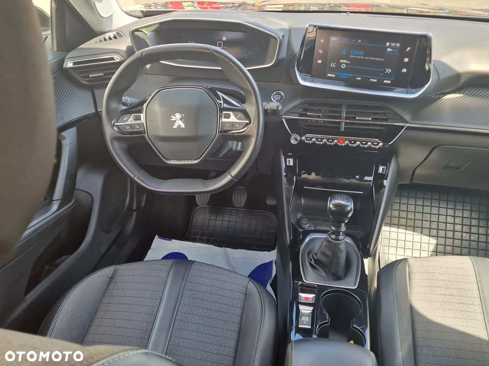 Peugeot 2008 1.2 PureTech Allure Pack S&S - 8