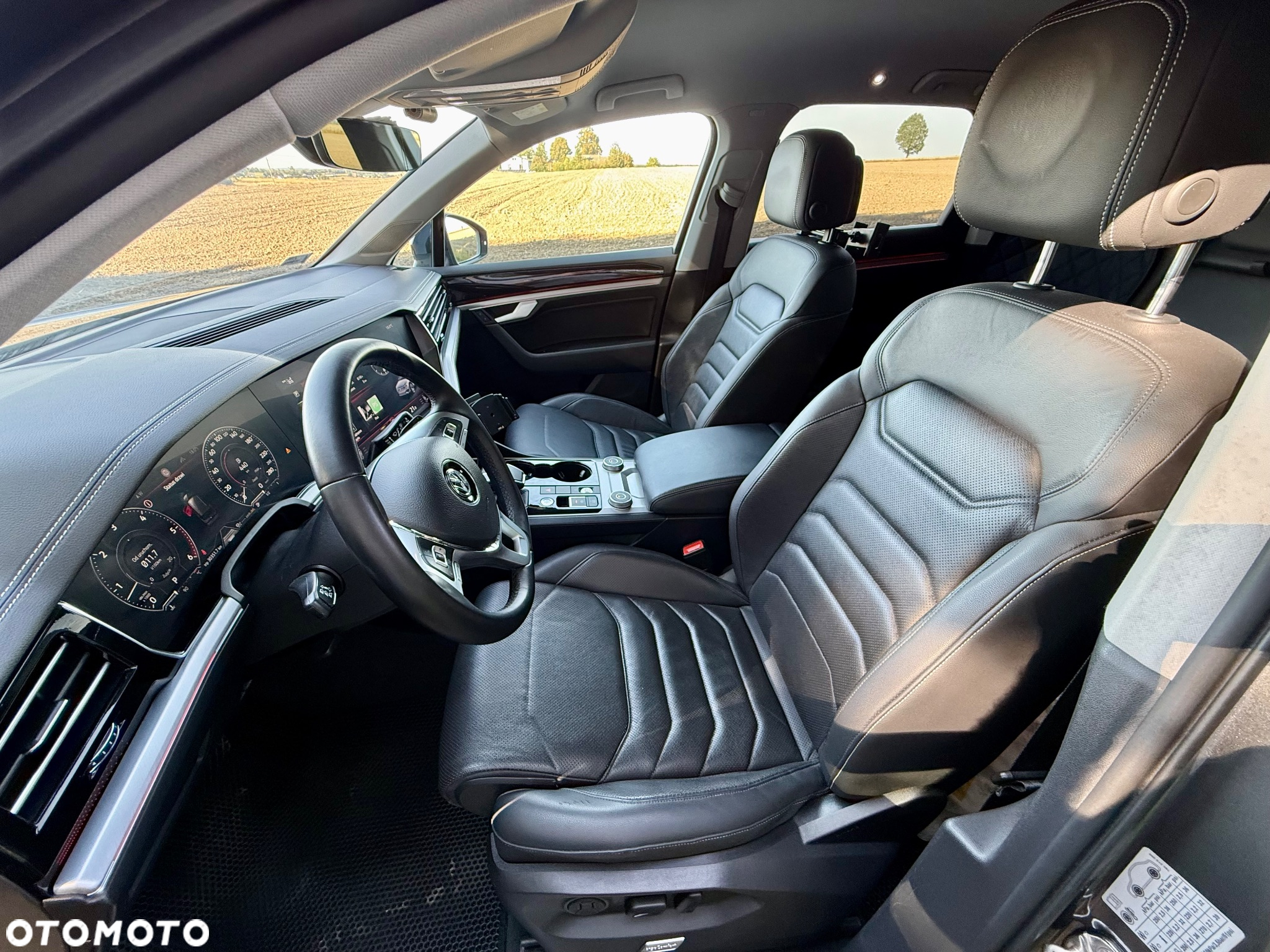 Volkswagen Touareg 3.0 V6 TDI SCR 4Mot R-Line - 13