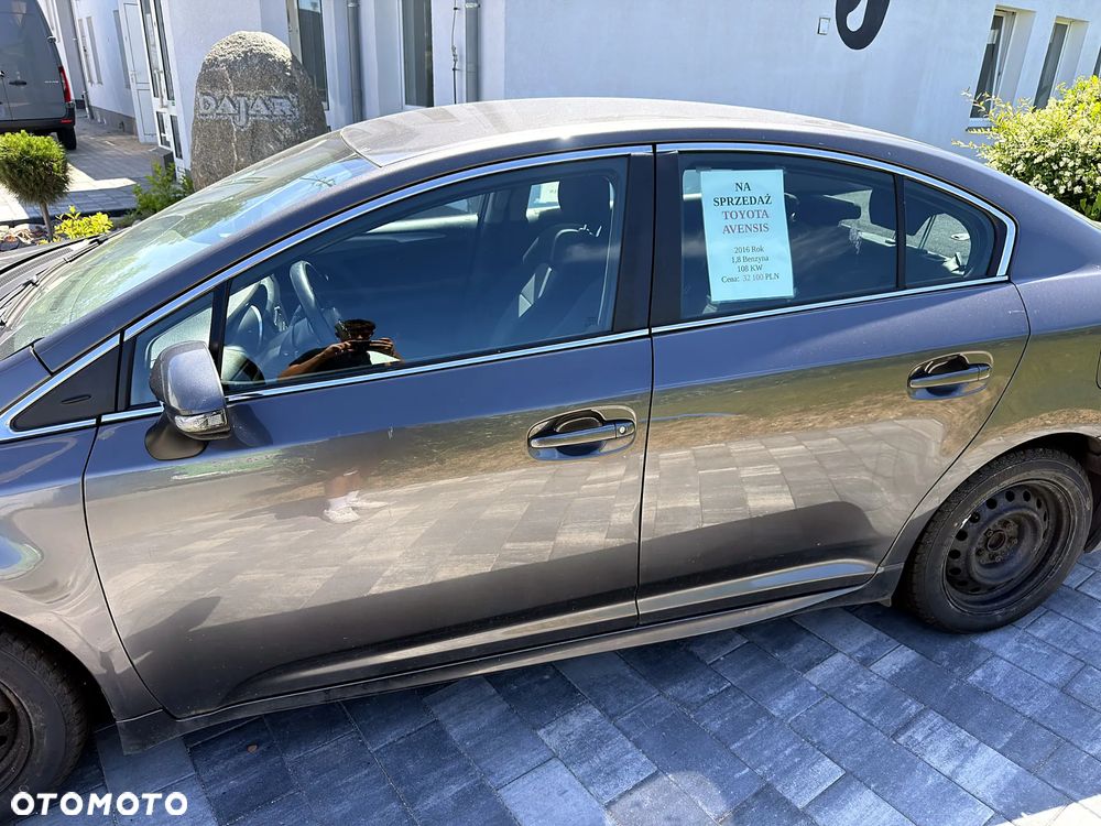 Toyota Avensis 1.8 Active - 5