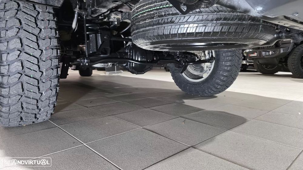 Jeep Gladiator 3.0V6 MultiJet AWD Auto Overland - 22