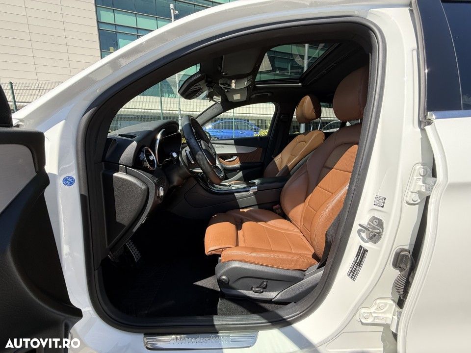 Mercedes-Benz GLC Coupe 300 d 4MATIC - 10