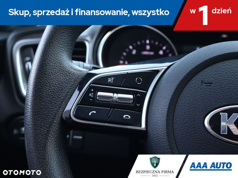 Kia Ceed - 17